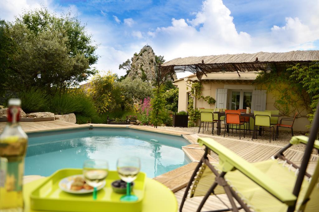 Bed and Breakfast Mas De Carabelle La Roque-Alric Экстерьер фото